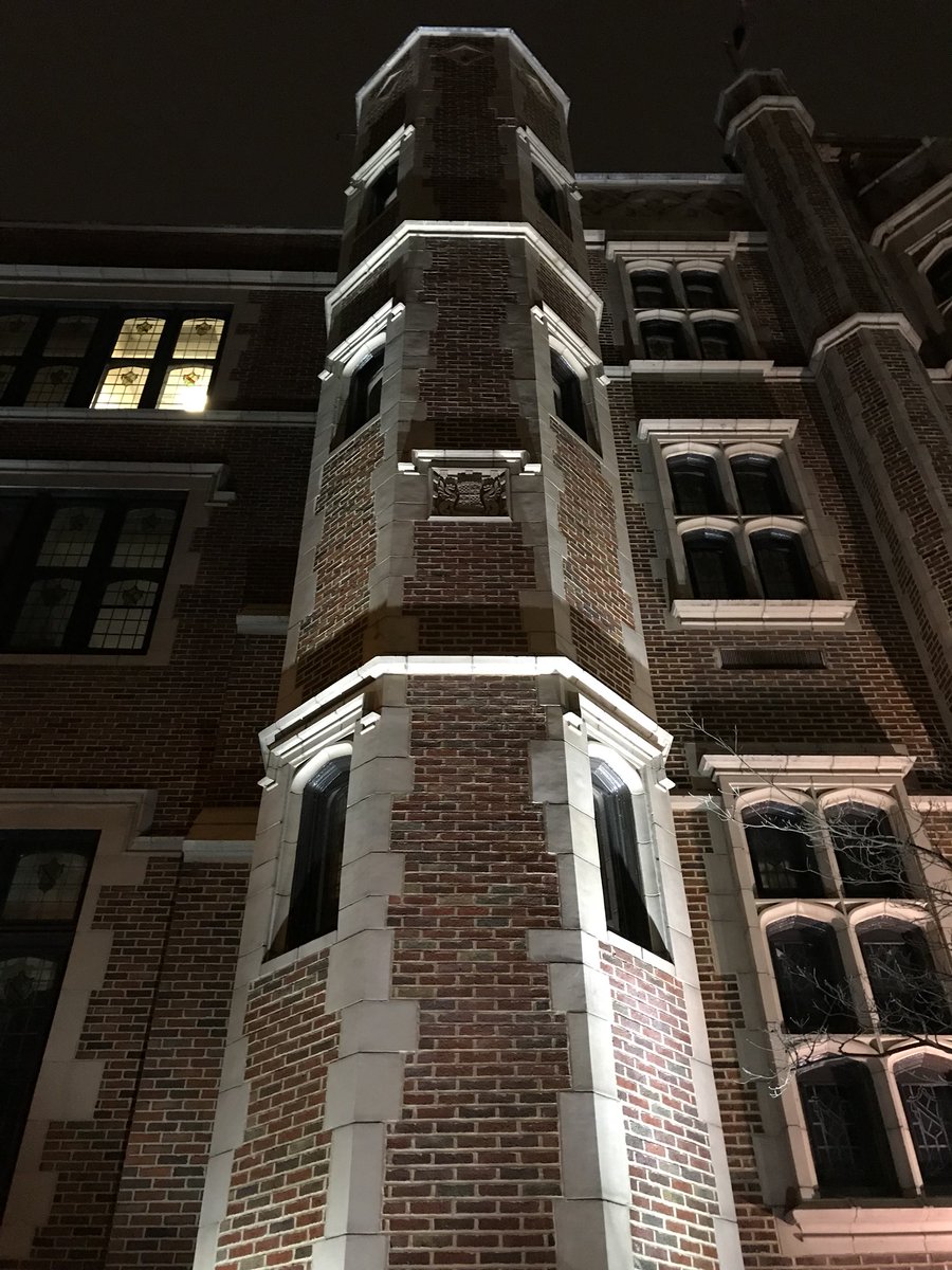 megliolighting's tweet image. Flash Mock-Up with @VillaLighting: replacing 100W of MH color shift, lamp failures &amp;amp; stagnant white with dynamic color and tunable white @ketralighting 18W S38 lamps using easy and economical #wirelesscontrol