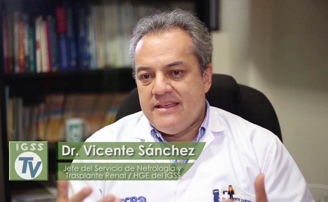 IGSS_gt's tweet photo. #IGSS TV En la entrevista el Dr. Vicente Sánchez Polo, jefe de Servicio de Nefrología, explica importancia de la donación de órganos @CanaldeGobierno   @visanpolo #USAC Vea el video en: https://t.co/ylfQKC92xC https://t.co/OYYnenl9Jj
