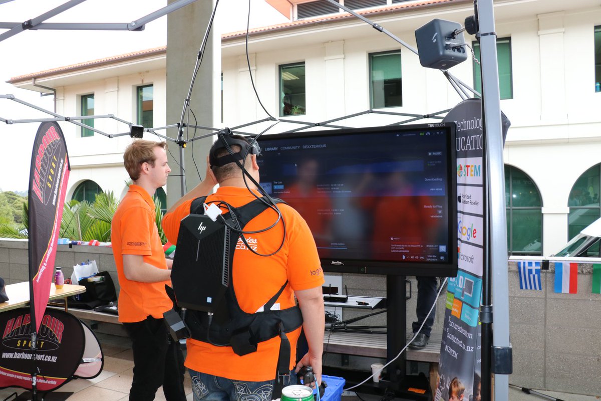 pbtecheducation's tweet photo. We're at @MasseyUni Albany's Campus Life Open Day for O'Week! Come and say hi and check out our VR displays! #NZSTEM @pbtechnz https://t.co/m11gzudnsR
