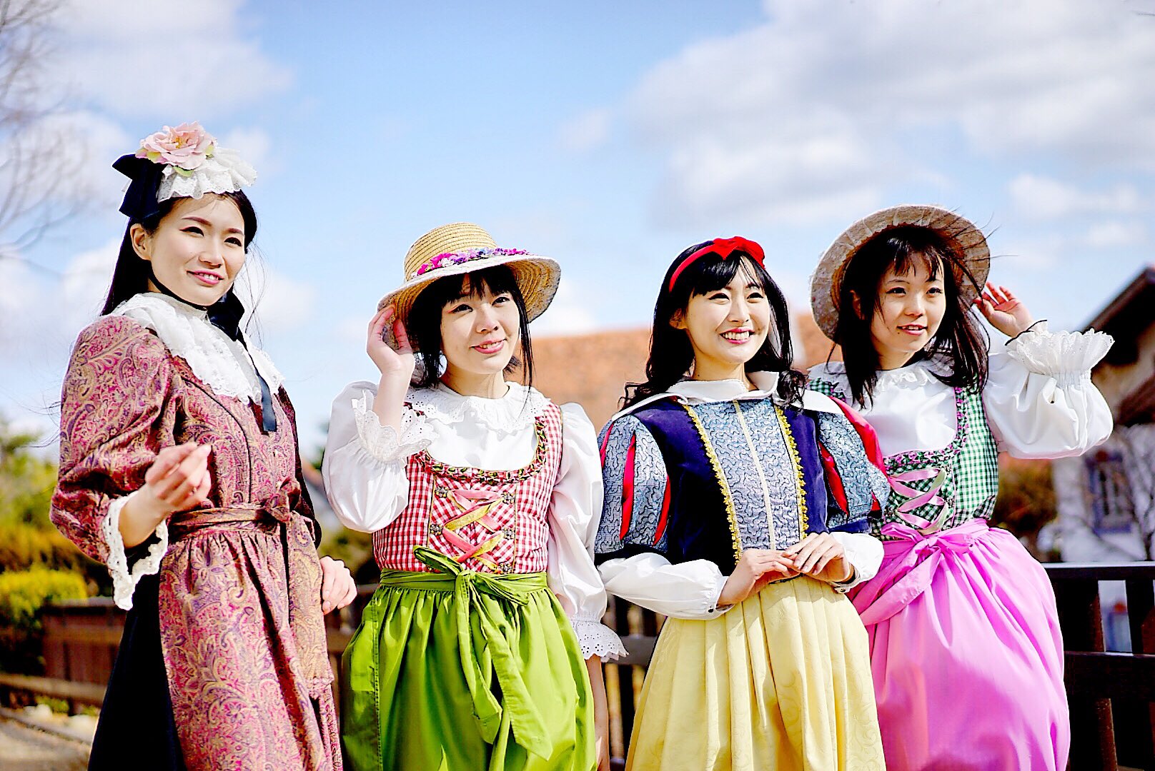 ahクレア Yao ゆっこっこ ファン垢 18 02 17 ラデキスト In リトルワールド ドイツ民族衣装 集合写真 Location リトルワールド ドイツ バイエルン州の村 ラデキスト あかりぃラデキスト 撮影 撮影会 写真 Photo Cute