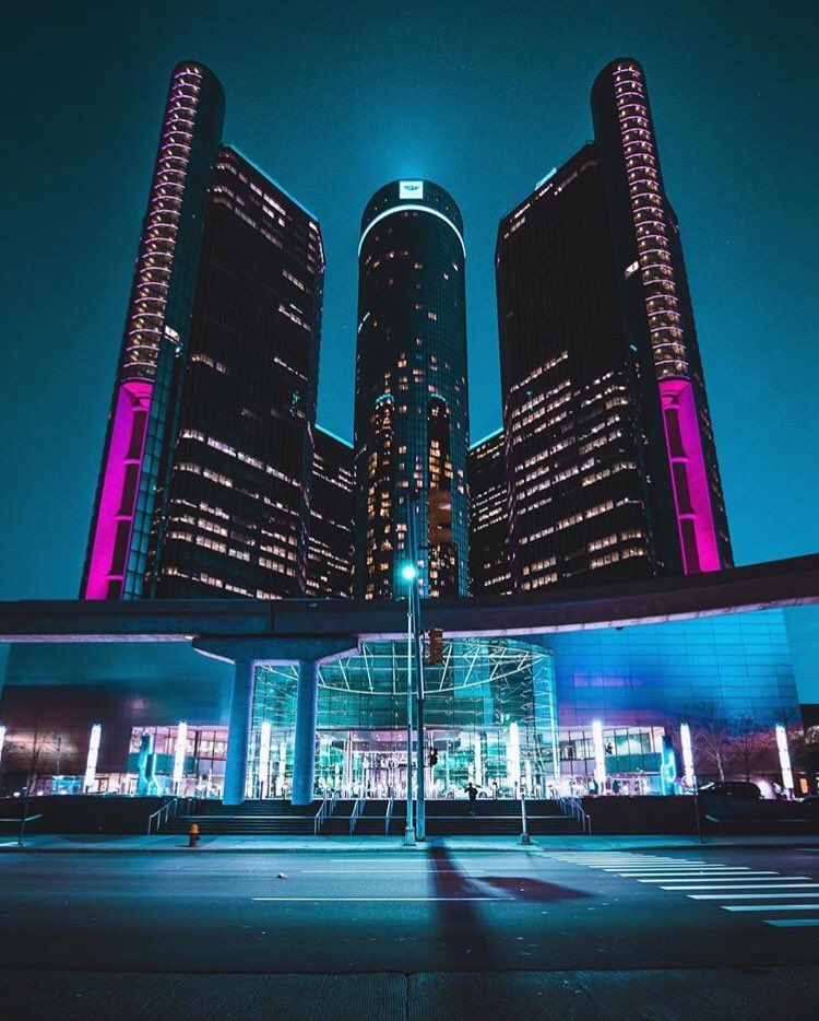 DetroitHotspotz's tweet photo. If you’re from Detroit, here is your new background! https://t.co/Ms35kVRlr4