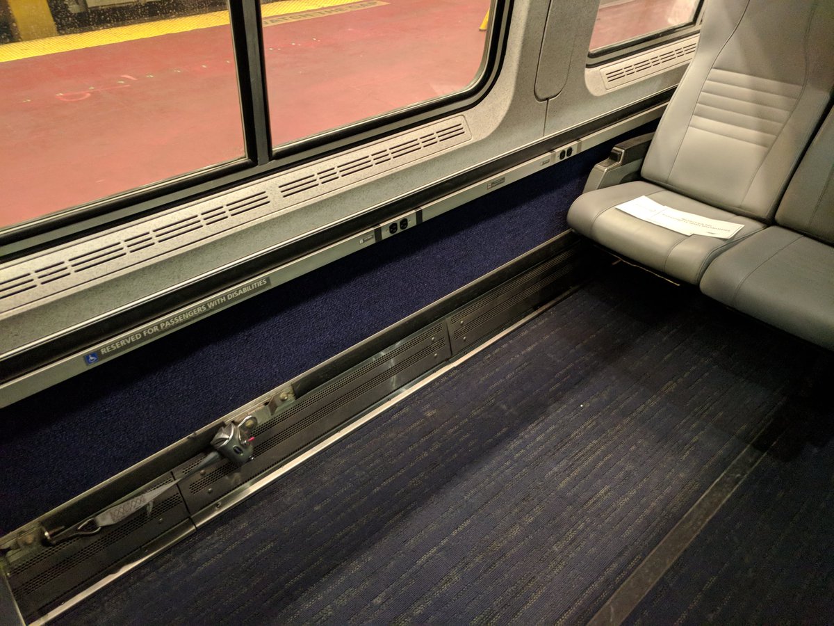 hirokonishimura's tweet photo. ♿ Hey, @Amtrak. This is pretty cool ☺️
#a11y #accessibility #wheelchairaccessible #disabilityseating https://t.co/oRYUkjwymu
