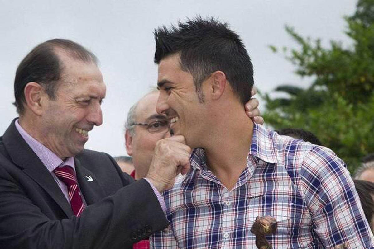 Goltraveling | El fútbol llora al ‘Brujo’ Quini dlvr.it/QJ5Mn9