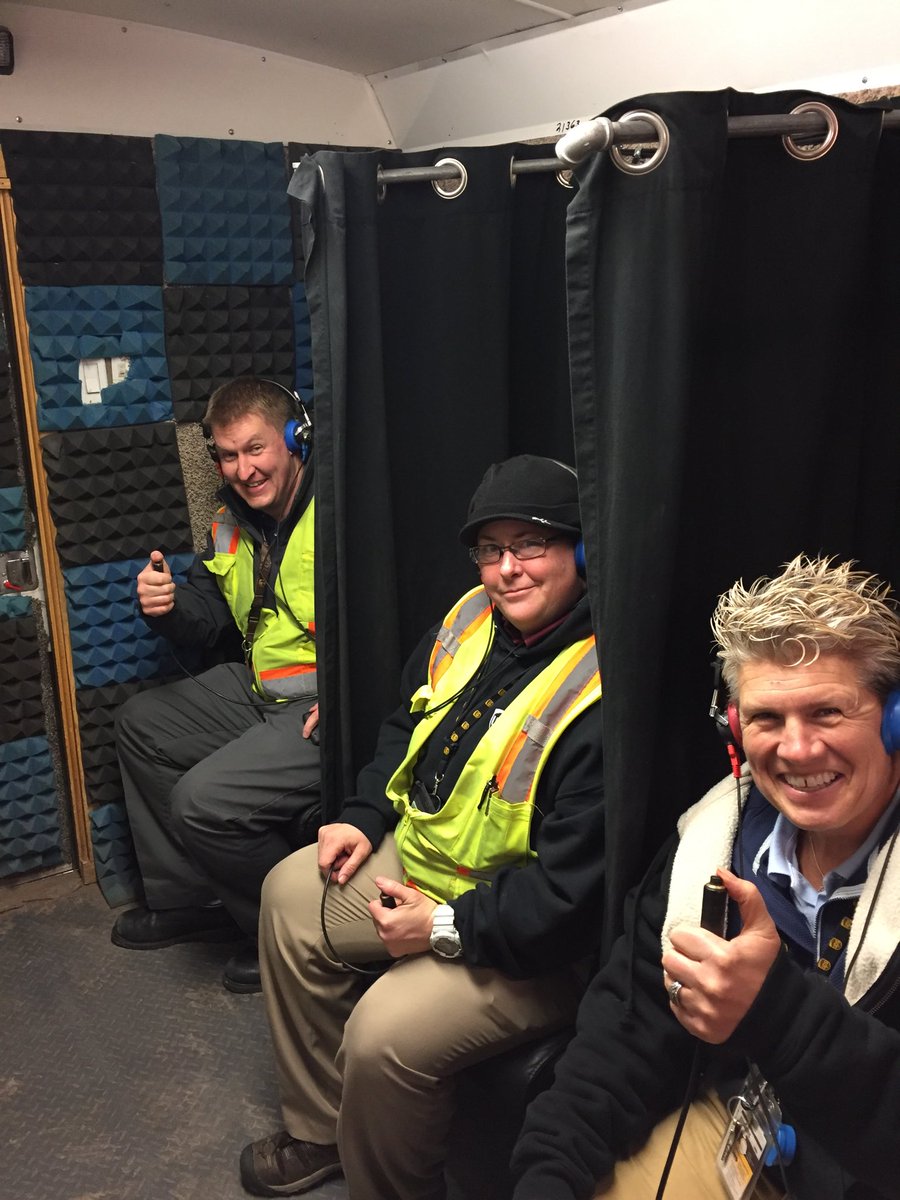 upsgatewayslc's tweet image. Eric, Digna, Amy getting their annual hearing test! Results are great! Keep wearing your hearing protection!! #CaughtSafely @DesertMTUPSers @luke_brwnldr @CharlieBeswick