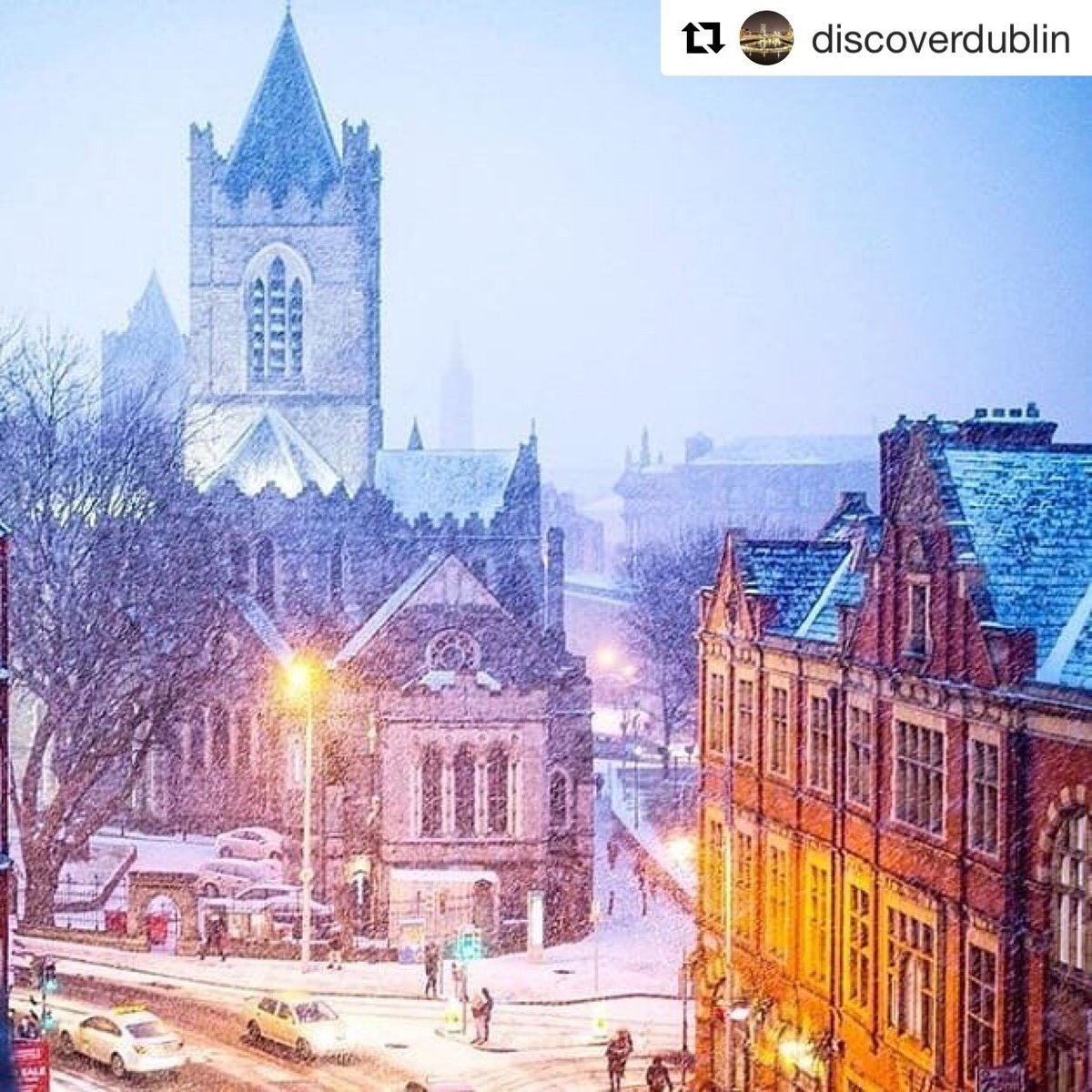 Que bonito se ha quedado Dublin con la nieve 😍☃️ 

📸 de instagram.com/davidplevingst… 

#dublin #nieve #tormenta #tormentadenieve #irlanda #catedral #catedraldedublin #ciudad #irlanda #catedraldechristchurch #catedraldelasantisimatrinidad
