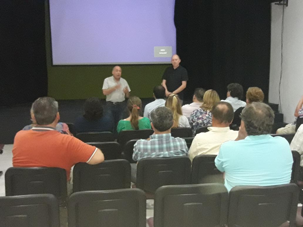 greiter84's tweet photo. #Ahora en #Rancul #TallerParticipativo #PlanBase #DesarrolloLocal #OrdenamientoTerritorial https://t.co/d1PpU2yPvf