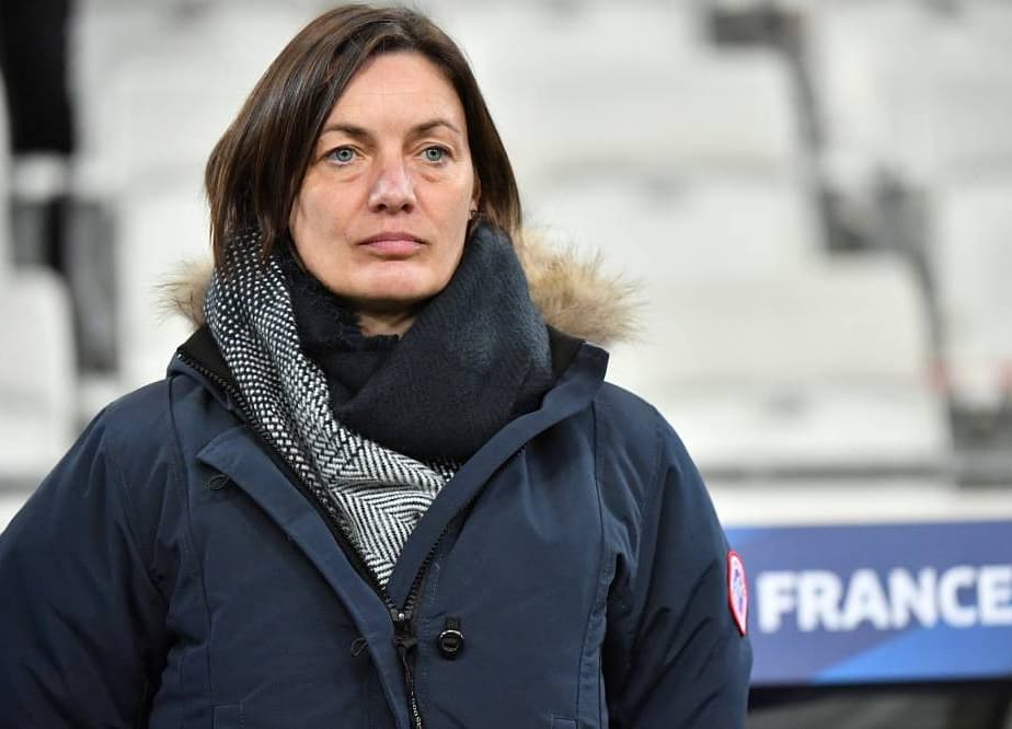 nbsportslive's tweet photo. Three of the four coaches in the #SheBelievesCup tournament are women the USA’s Jill Ellis, Corinne Diacre of France and Steffi Jones from Germany These will also be the first matches in charge for England’s new head coach Phil Neville, a former Manchester United and Everton star https://t.co/0OrEwajBrt