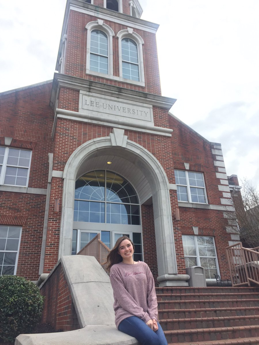ShaynaryanWebb's tweet photo. Beyond excited to announce that I have officially chosen Lee University as my college choice for next year, where I will continue my lacrosse career. Go flames! https://t.co/2MalPTVUza