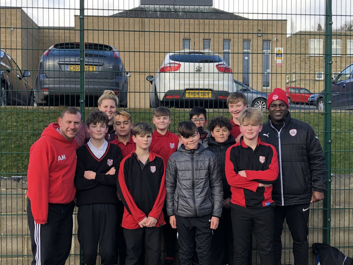 Bruce10Dyer's tweet photo. It’s always great visiting a new school . Today we spent the day @HonleyHighUK . We worked with a group of Y7 boys .It’s been a productive day, the pupils really enjoyed our program today .
#BDLLSS #ItsMoreThanSports #ItsSkills4Life https://t.co/YHeT6IfIBl