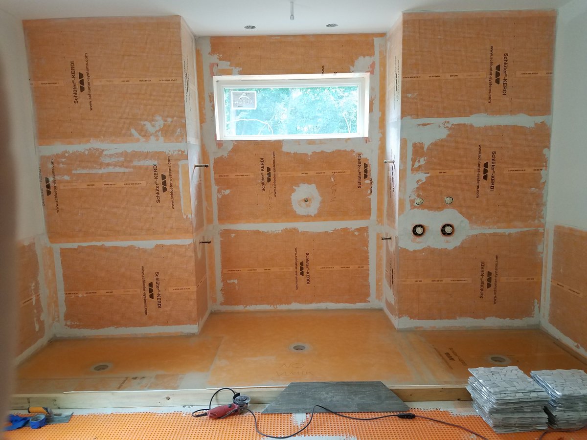 sdjessup's tweet photo. @MattRisinger Don't do a lot of on slab homes here but love to see dropped shower floors for #zerobarrier entry. I find it hard to beat @schluterNA for versatility and waterproofing complex shapes. Great for pre-slope without having to pour mortar! #schlutersystem https://t.co/VH1VbHqhZf