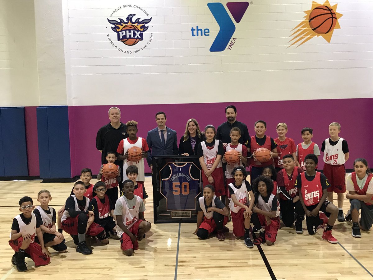 TucsonYMCACEO's tweet photo. Thank you to the @SunsCharities for investing in @TucsonYMCA so we can invest in kids.  #Basketball #YouthDevelopment #ForABetterUs #YMCA #NewCourt #50Years50Courts #ThankYou @Suns #JRSuns #BetterTogether https://t.co/rJWc1rTOYJ