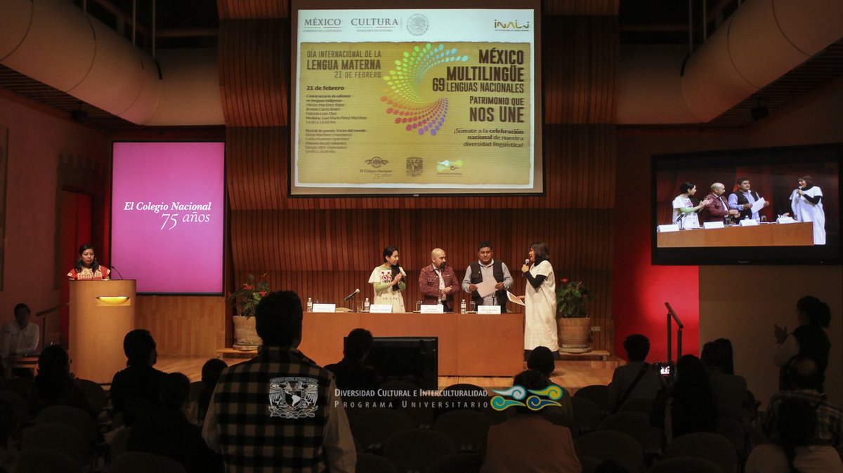 puic_unam's tweet photo. En el marco de la celebración del Día Internacional de la Lengua Materna (DILM), se realizó, en el @ColegioNal_mx , el conversatorio de editores en lenguas indígenas, organizado por el @INALIMEXICO  #MéxicoMultilingüe.  #DILM2018 
galeria completa: https://t.co/sBRwJvPF96 https://t.co/LCWae3Anlj