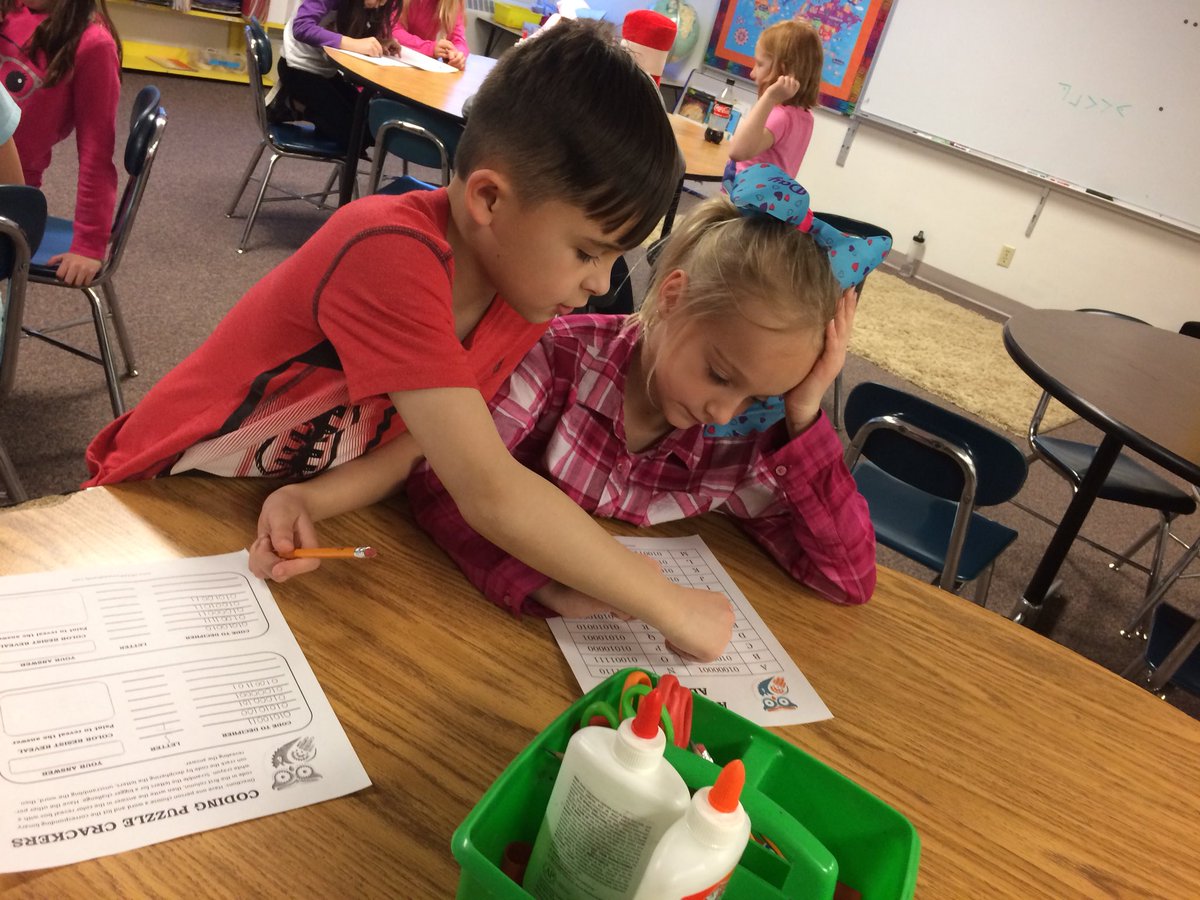 LearnLaura's tweet photo. Code crazy kids @TheFortFalcons #BPSSteam #bpsne #teambps #bpskidstime #binaryalphabet https://t.co/GGp5RakG93