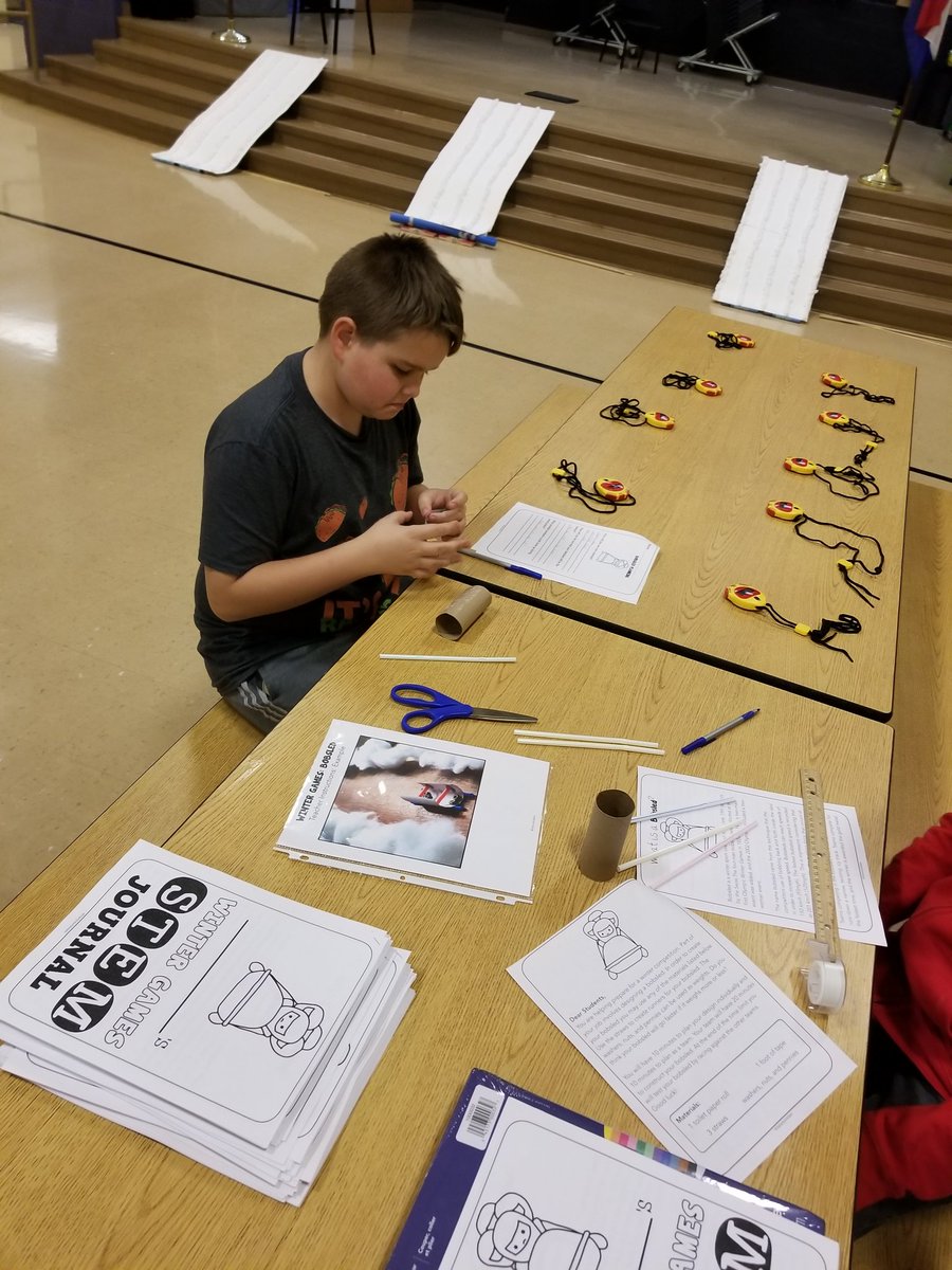 MrJoshuaKennedy's tweet photo. Students and teachers competing in the Winter Olympics at @WilsonsCreekInt STEAM Night.

@officialSPS #spslearning #steamsps #Olympics2018 https://t.co/1woUDd5gYb