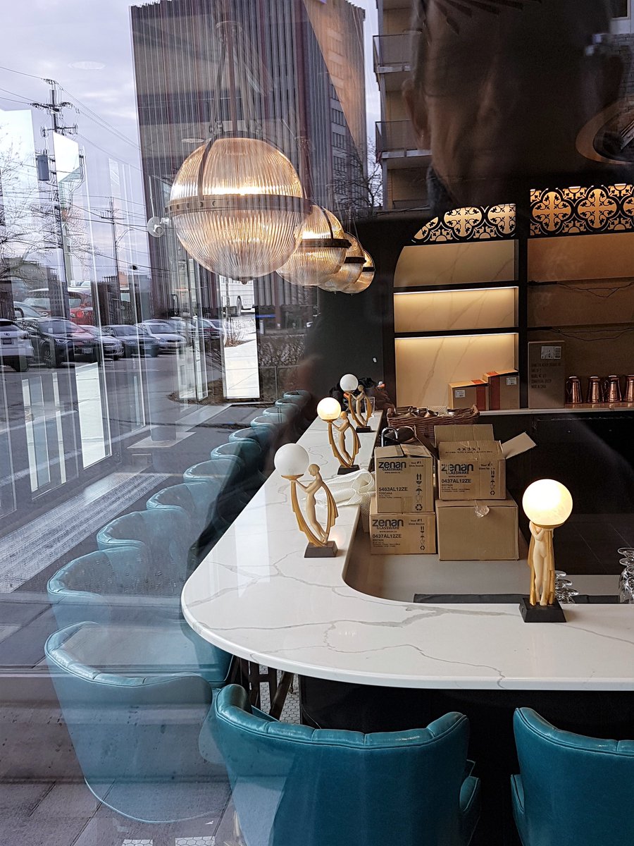 AlexBielak's tweet photo. So much cleaning and polishing going on. I think the answer is "soon". "Very soon". @loloanlobbybar #viewfromtheoutside https://t.co/x5l6id4LFL