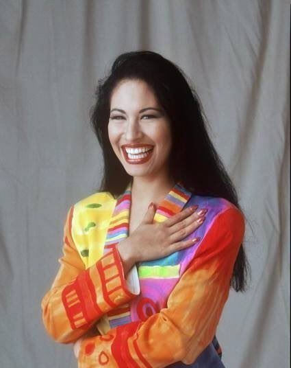 Selena Quintanilla Perez was EVERYTHING.