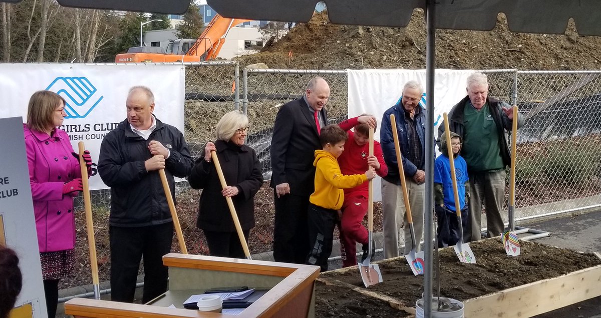 ElectroimpactUS's tweet photo. 1 of 3: February 26, 2018: Representatives from the Mukilteo community, City government, and major donors including Electroimpact’s Peter Zieve gathered at the groundbreaking ceremony for the new Mukilteo Boys and Girls Club to be built in Harbour Pointe. https://t.co/t8U62Uvk9O