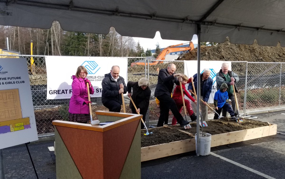 ElectroimpactUS's tweet photo. 1 of 3: February 26, 2018: Representatives from the Mukilteo community, City government, and major donors including Electroimpact’s Peter Zieve gathered at the groundbreaking ceremony for the new Mukilteo Boys and Girls Club to be built in Harbour Pointe. https://t.co/t8U62Uvk9O