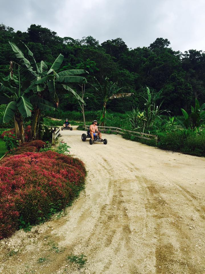 Love Go-karting? You need to try it in Vanuatu! #comeplayinmelebay #wakeupinvanuatu #gokarting