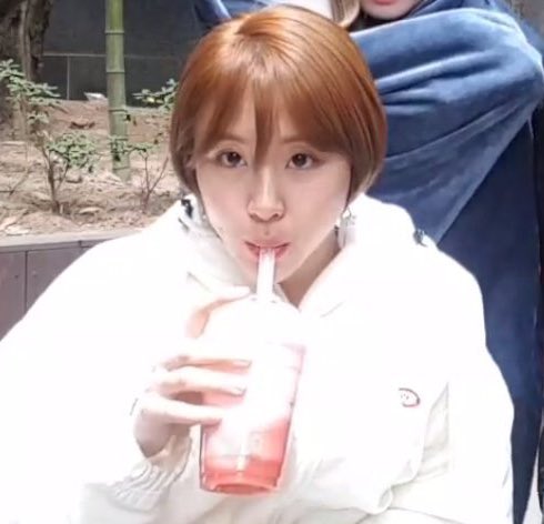 chaeypics's tweet photo. https://t.co/PHi07erhSE