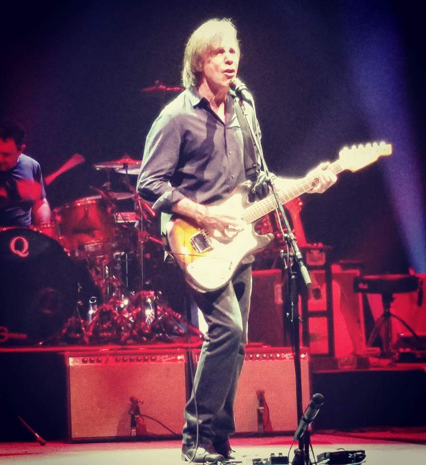 #JacksonBrowne June 2016, NYC... front row perspective... incredible show! #RockPhotos #LiveMusic @SongsofJBrowne