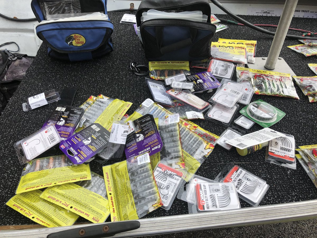 fishingchiver's tweet photo. Got the #fishpimp all cleaned out and my #fishing #tackle organized today. https://t.co/izJD3xbzuh