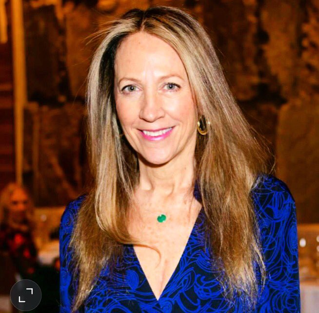 SarieNYC's tweet photo. Thank you @katlean for sharing your #Skincare program #Aethern with us at the ladies lunch! Avra restaurant was a beautiful choice for the ladies lunch #AvraMadison #sharing #WomenEmpowerment #womenhelpingwomen #beautyfromwithin https://t.co/Tz0PF86jGr
