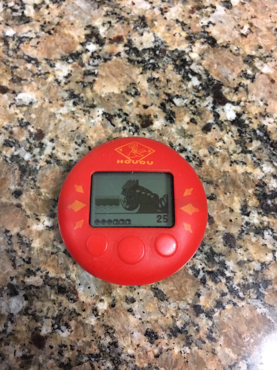 maskedpartygod's tweet photo. Man, I still remember playing on the Pokéwalkers that were included in Pokémon SoulSilver and HeartGold. I even bought a case for the thing. Still have it! #PokemonDay https://t.co/Ax8T6AtwG7