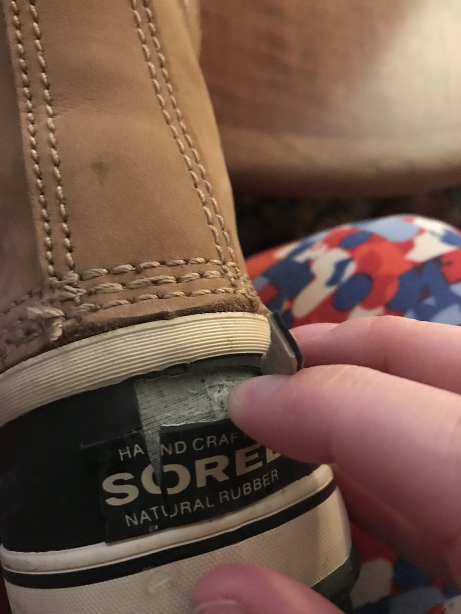 elizabethdmeyer's tweet photo. Hi @sorelfootwear - I just pulled these barely year-old boots out of the closet (no big snows this year so didn’t even wear them this winter) and found these terrible cracks. They’ve barely been worn, yet aren’t covered by warranty. Help! https://t.co/WNAQghPlo6