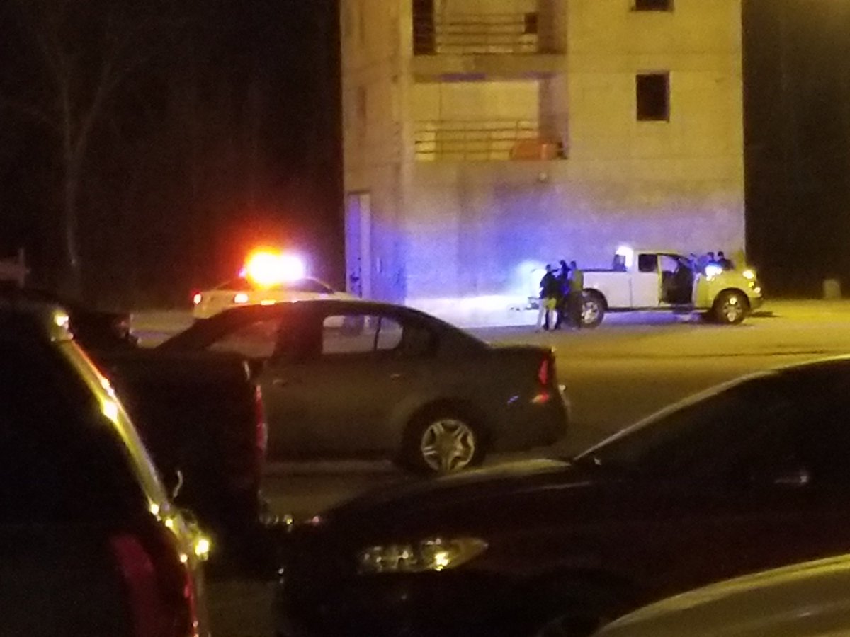 charlesharriso5's tweet image. I am at the IMPD Training Academy with my son Jeremyon who is apart of @IMPDExplorers program. This program has been good for my son Jeremyon.