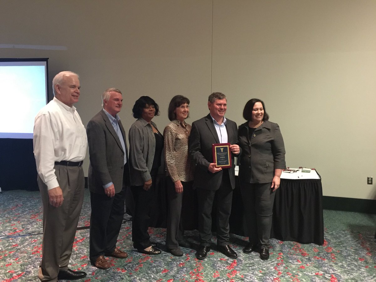 DrMimiMom's tweet photo. TASBO Recognized Award of Merit for Mansfield ISD Purchasing Department!! https://t.co/CxXFlobiGj