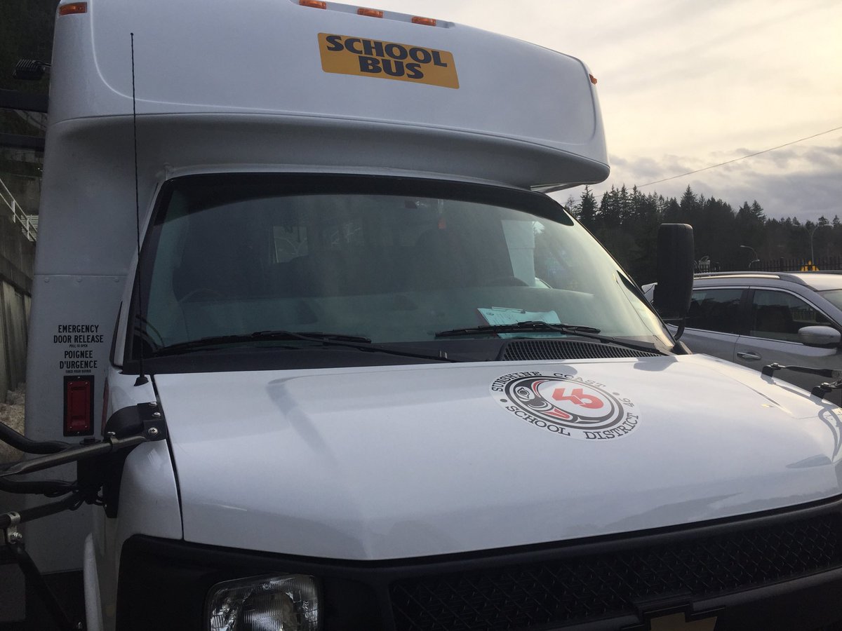 allnationscoast's tweet photo. Off to Nanaimo to visit VIU campus with 16 amazing, inspiring youth who are attending #SD46 secondary schools and nearing graduation. Forming a vision of their future.  #WeCan #SeeingWhatIsOutThere #InThisWeJourneyTogether https://t.co/hplhxyNGxW