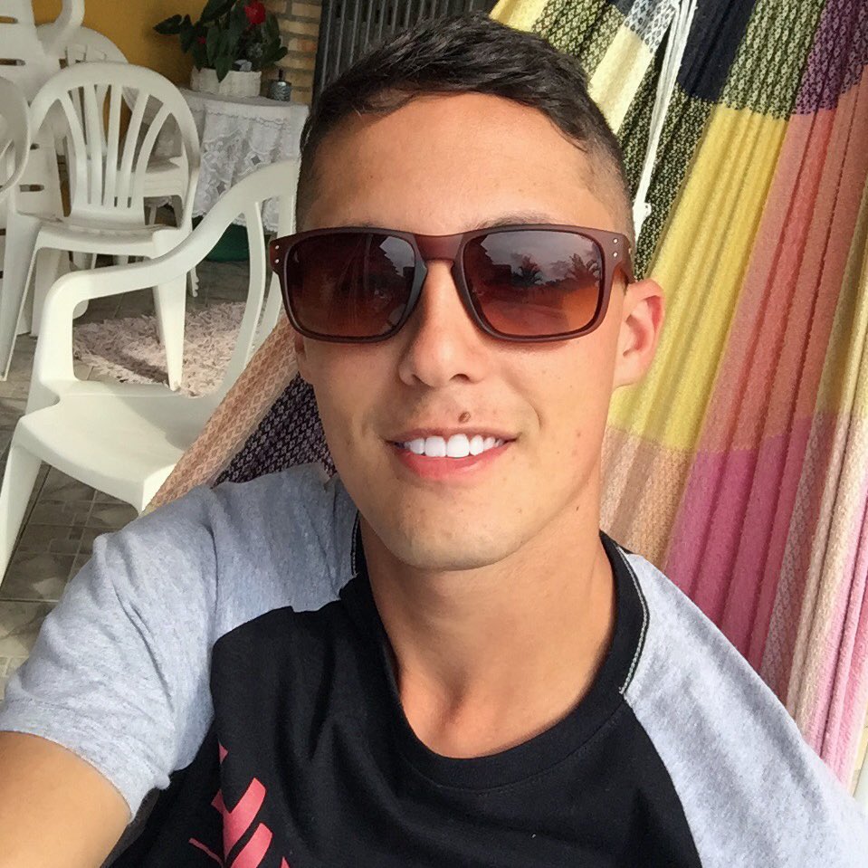 AndreyMendes22's tweet photo. #NovaFotoDoPerfil https://t.co/fa7Nr4b9uX
