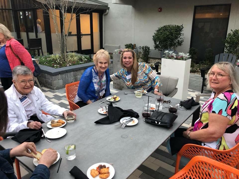 UFNursing's tweet photo. Our #GatorNurses are enjoying an evening at @doubletree Gainesville to connect with each other and hear about the latest & greatest from @UFNursing and @UFNursingDean! #GoGatorNurses #WeChomp https://t.co/niynNU8qlX
