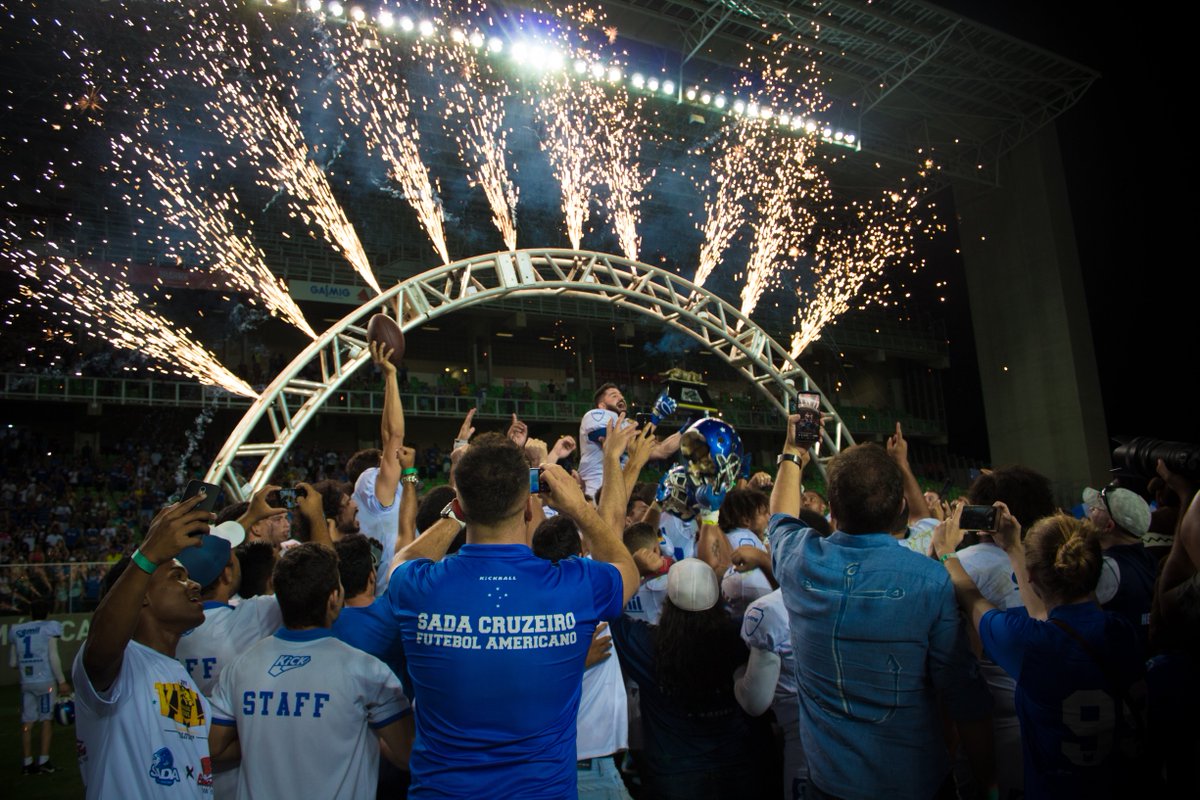 Sadaeagles_fa's tweet photo. A Presidência da Associação Mineira de Futebol Americano BH Eagles informa, a todos os seus torcedores, à torcida celeste e ao público em geral, o fim da parceria com o Cruzeiro Esporte Clube. Mas a decisão, tomada pelo clube mineiro, não impactará em nossos objetivos... https://t.co/5DiyGoGVa1