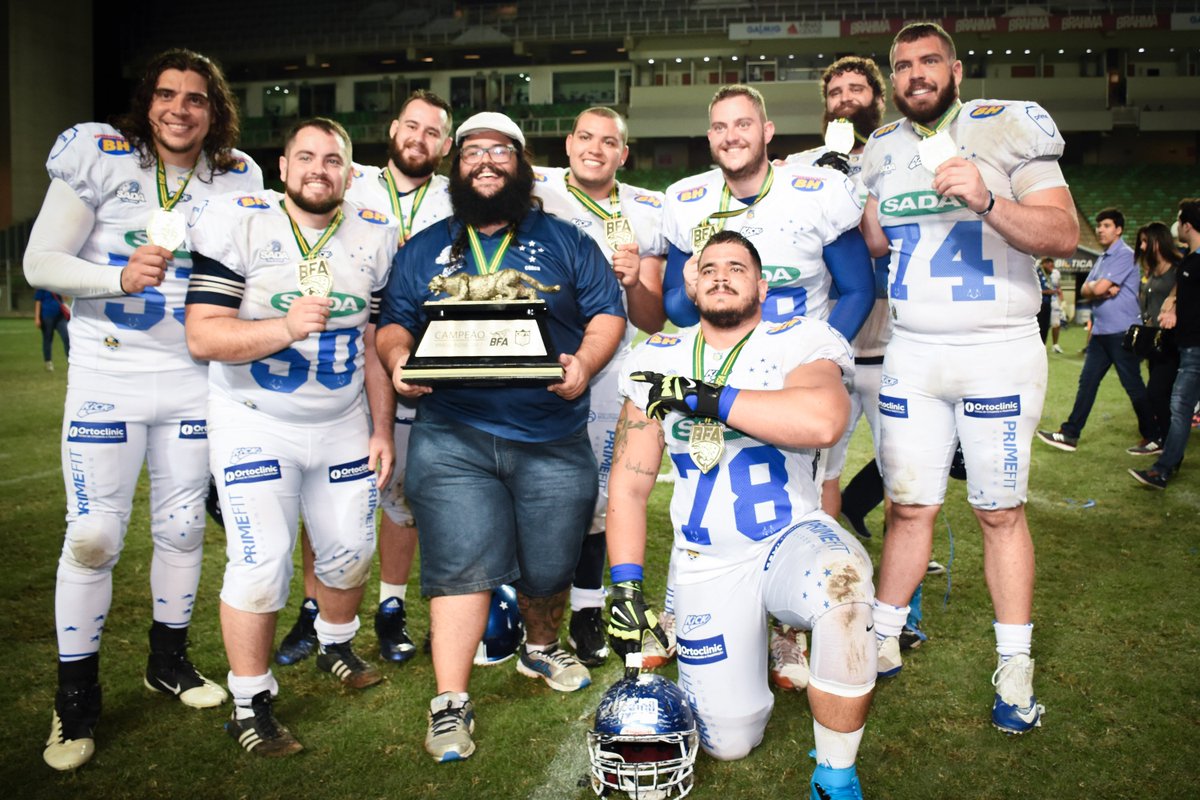 Sadaeagles_fa's tweet photo. A Presidência da Associação Mineira de Futebol Americano BH Eagles informa, a todos os seus torcedores, à torcida celeste e ao público em geral, o fim da parceria com o Cruzeiro Esporte Clube. Mas a decisão, tomada pelo clube mineiro, não impactará em nossos objetivos... https://t.co/5DiyGoGVa1
