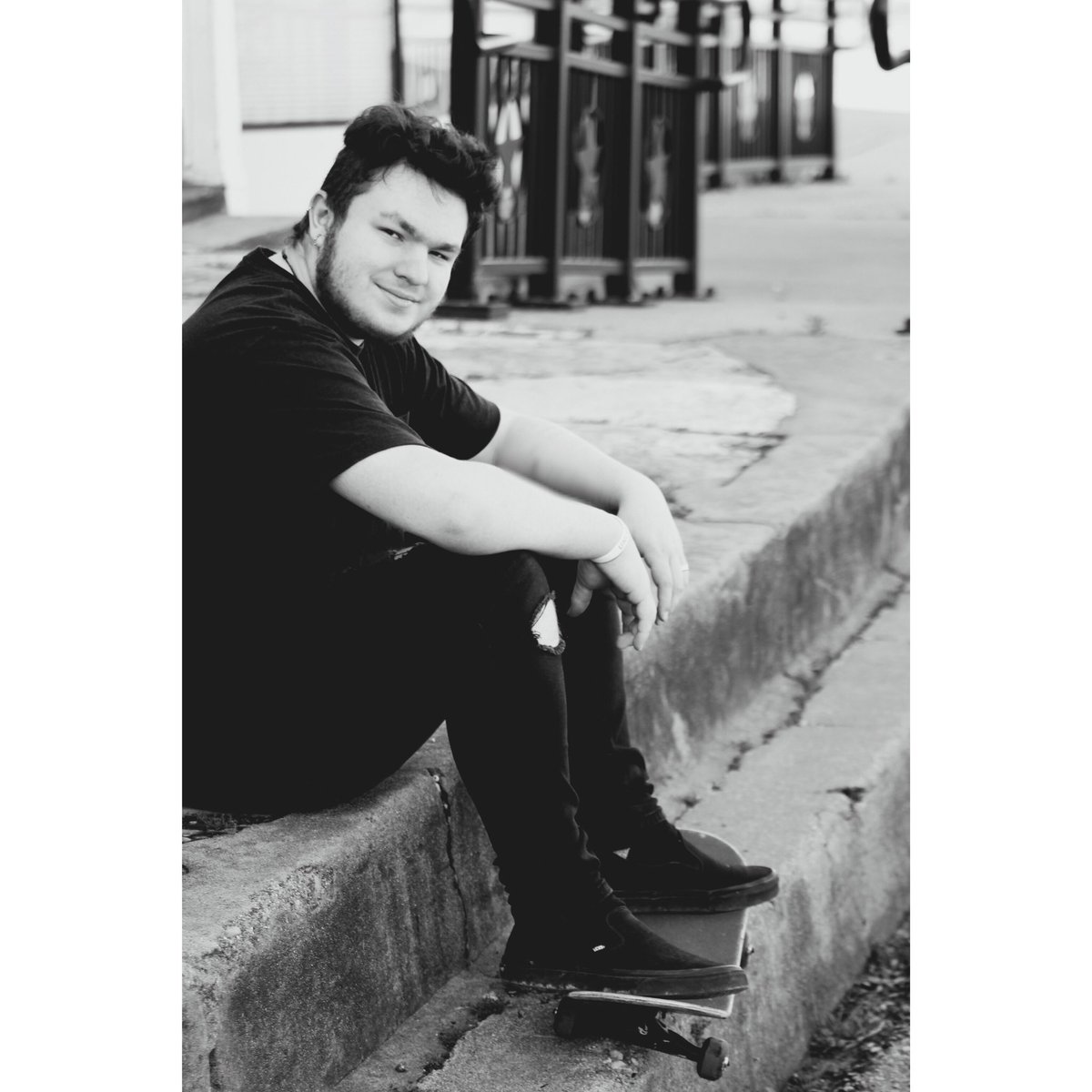 perff_emily's tweet photo. LOML https://t.co/q667qWG1xS