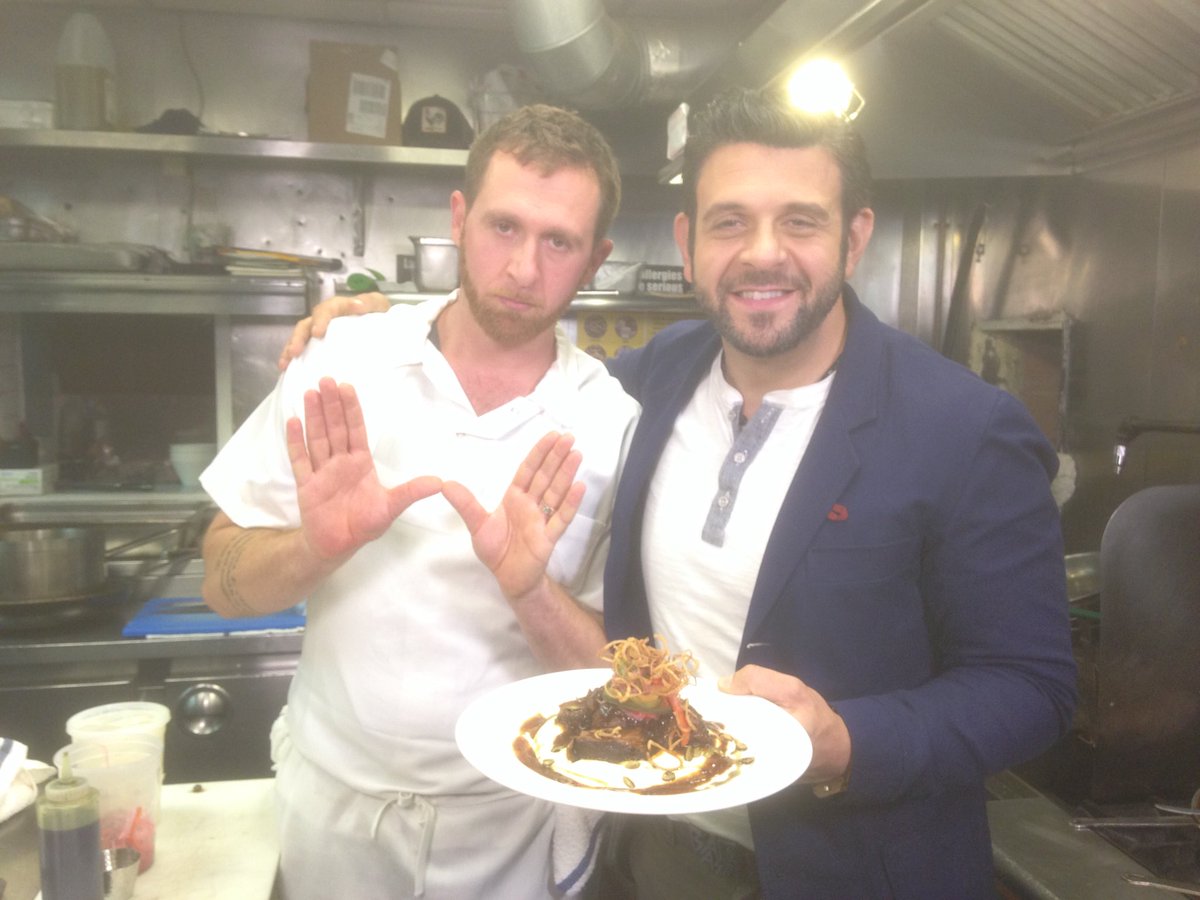 TWO HOURS until more hidden food gems are revealed!
#SecretEatsWithAdamRichman comes home to the Big 🍎 #NYC !!!
Completely off the grid restaurants, and completely off the menu deliciousness TONIGHT!!!
10pm Eastern
Followed by Secret Eats: #Rome 🇮🇹@ 10:30!