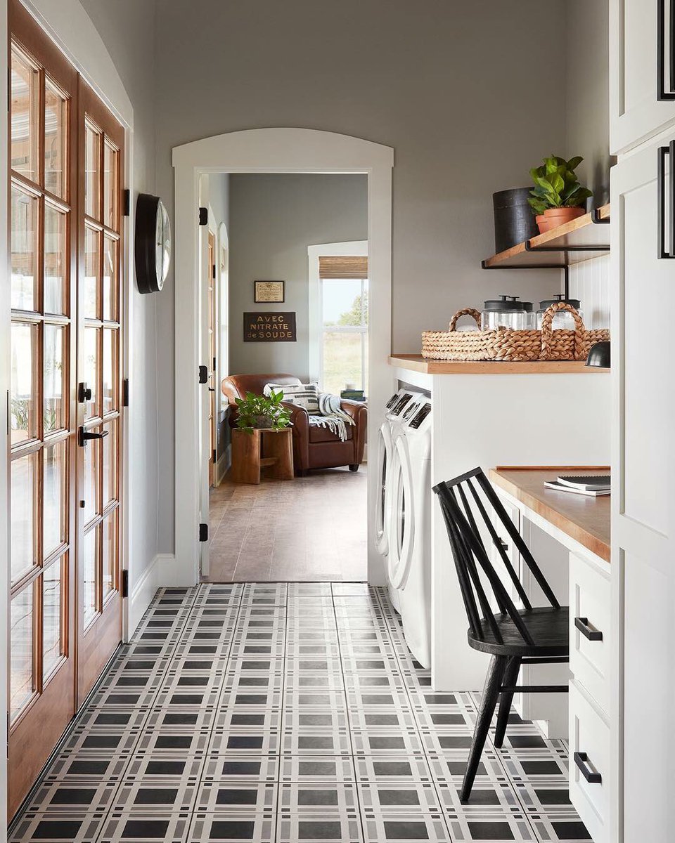 joannagaines's tweet image. Tonight is a very special episode you won't want to miss!! Watch with us at 9/8c @hgtv #magnoliadesignandconstruction