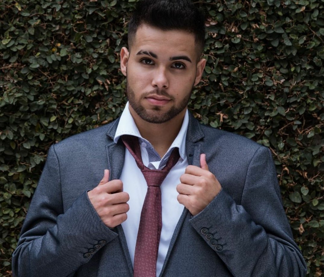 RealityBrazil17's tweet photo. COM 4 VOTOS O LUCAS ESTÁ NO PAREDÃO 
NESTE PAREDÃO SERÁ

LUCAS X JERRY SMITH

VOTAÇÃO SERÁ ABERTA EM INSTANTES https://t.co/Np9IRJFTbD