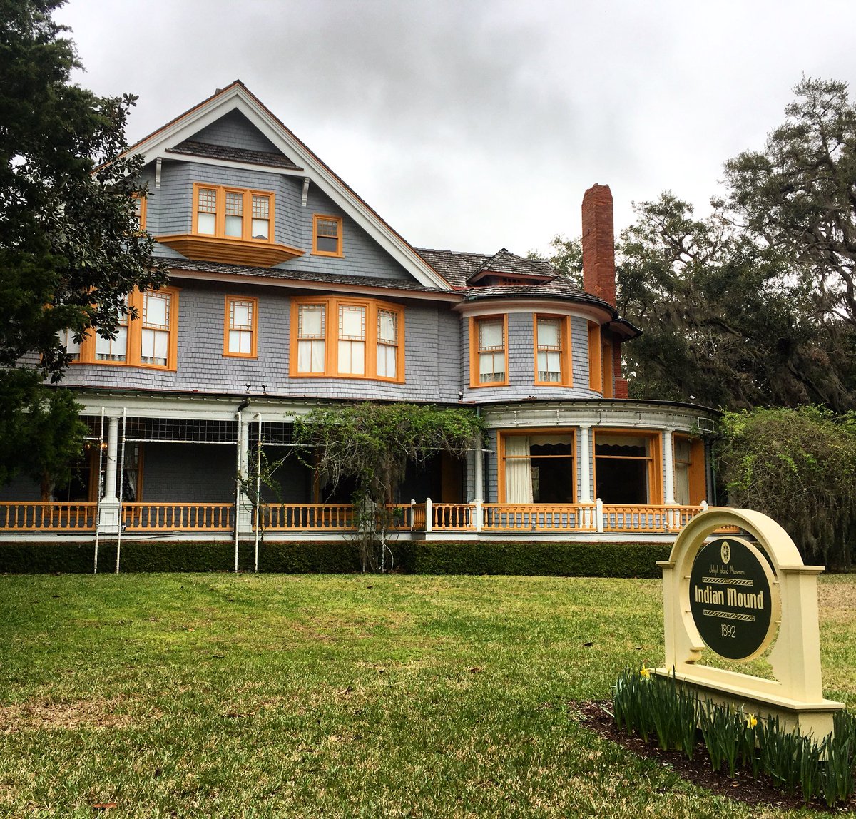 TouringCamper's tweet photo. While we still have not found any #islandtreasures here on @Jekyll_Island in the @Golden_Isles the tour of the #historic district today revealed how this #Island was treasured by some of the wealthiest families of the early 1900’s. We agree this is an awesome #winter getaway spot https://t.co/6HGTbyonvr