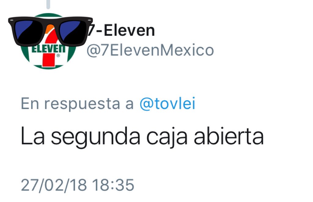 jrisco's tweet photo. A quién le importa la guerra sucia entre Meade y Anaya cuando @7ElevenMexico se acaba de chingar así a @Tiendas_OXXO ... 

WOOOOOOOOOOOO 😂😂😂 https://t.co/zChljLd425