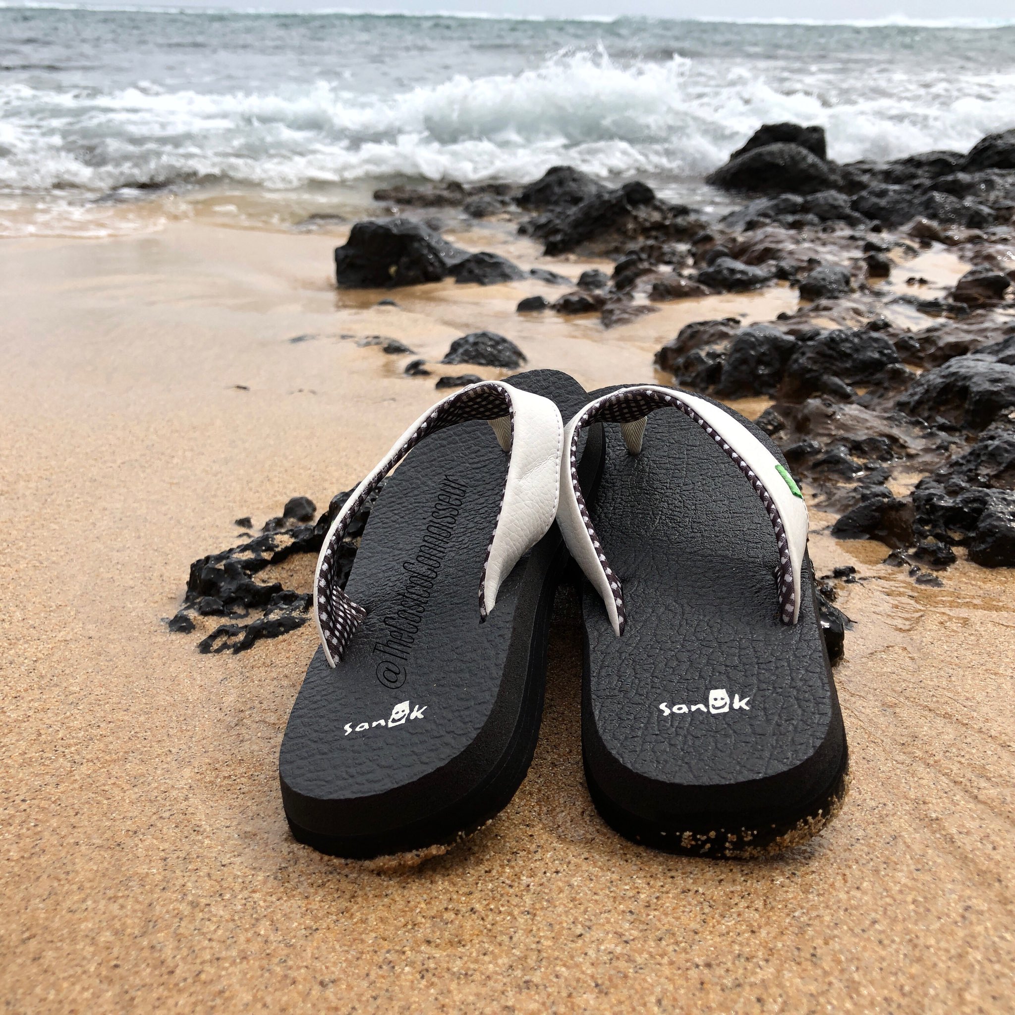 sanuk yoga mat flip flops costco