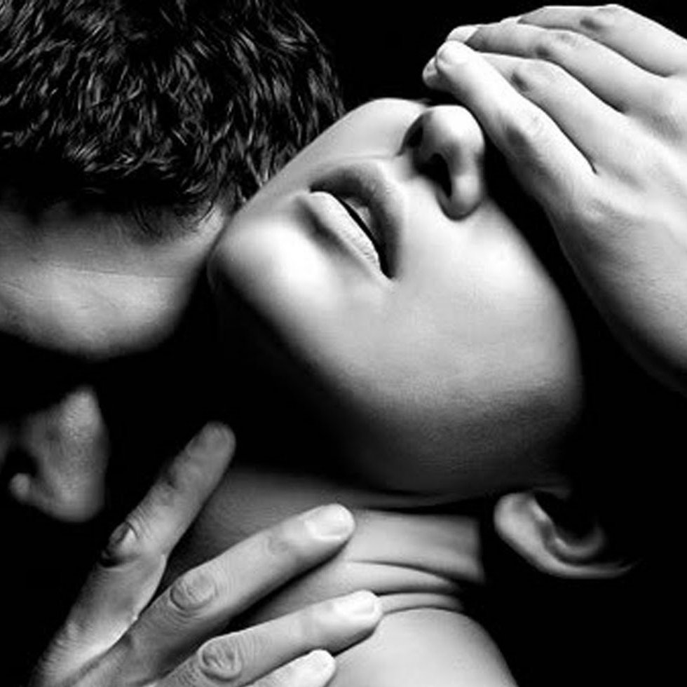 Dimple969's tweet photo. Persuaded...
...wild love
glimpse of heaven
to what end...
heartbreak ?
.
  .
.
#hangtenstories #WrittenRiver #dsubverse #archguardverse #jiltedverse #inpoems #DimpleVerse #becomingfragile #wyldeverse #nuromantics #poetry #poem #micropoetry #tenwords #vss https://t.co/DFy3A1UJOM