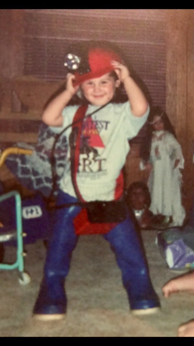 KoeWetzel's tweet photo. “You ready for tomorrow?”

Me: https://t.co/Uv0vSYy9RT