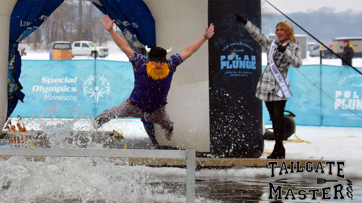 Tailgate_Master's tweet photo. We raised over $1250.00 !! Please re-tweet and LIKE if you support #SpecialOlympics #Minnesota
Watch the belly flop here: 😂https://t.co/p7GN9aKnHp … #THANKYOU @PlungeMN #TailgateMaster @AdmiralBigGun #InternationalPolarBearDay https://t.co/fh3MpkimTz