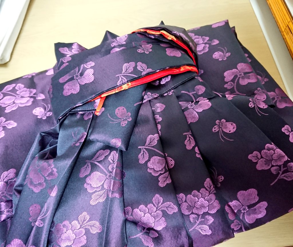 nareen_hanbok's tweet photo. 오늘 2월 28일 생일인 분들은 본 멘션을 RT해주시면 별도추첨합니다! 당첨 후 신분증(학생증 등) 확인하며 인증불가시 당첨 취소됩니다! 모두 생일 축하드립니다:)
(사이즈 맞춤제작. 판매중인 치마 중 선택가능하며 없는 색상도 상담후 선택 가능합니다.) https://t.co/p6uubcTgTQ
