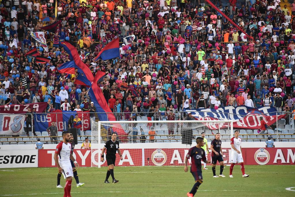 Monagas_SC's tweet photo. 📷 ¡32.058 personas asistieron al Monumental de Maturín para apoyar al Campeón de Venezuela 🇻🇪 en su debut en la #ConmebolLibertadores! 🏆🌎

¡Gracias, azulgranas! 🔵🔴 https://t.co/KdPXhZUMGB