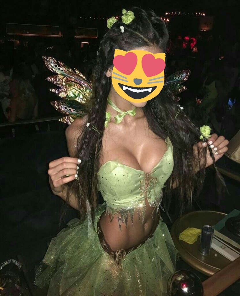 PRlNCESSZ0E's tweet photo. do you believe in fairy tales? 💫 https://t.co/3FICxrQJ1E