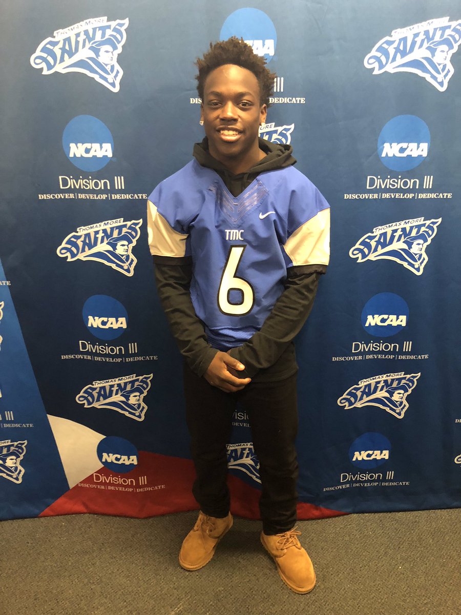 BrownerJermaine's tweet photo. Blessed To say I'm 💯 Committed To Thomas More‼️⚪️🔵⚫️⚜️ @TMC_Football @RecruitGeorgia @NOHSFootball https://t.co/yxdNgo7xvm